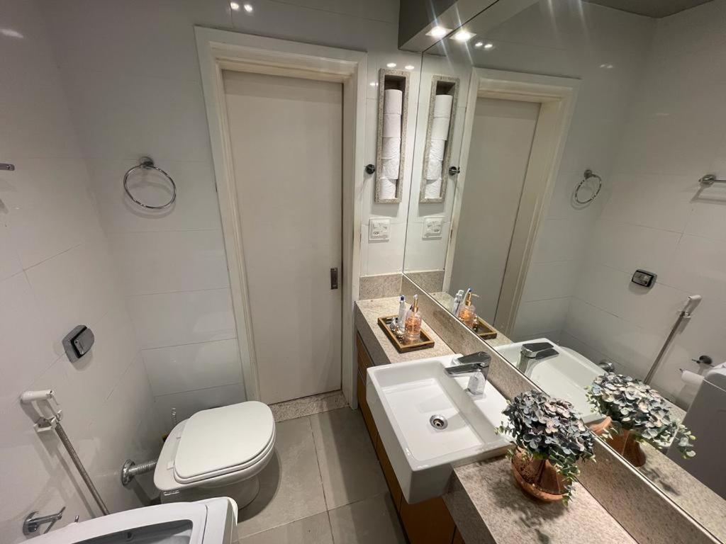 Appartement Lindo Apartamento Mobiliado, Uma Quadra Da Praia! à Rio de Janeiro Extérieur photo